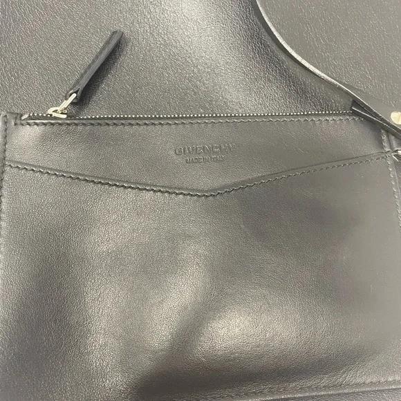 Givenchy Infinity Hobo Bag - Picture 2 of 16